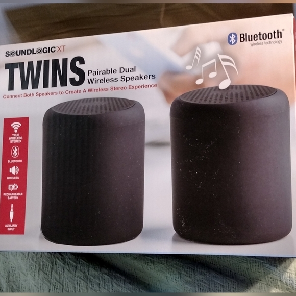 NEW SOUNDLOGIC Twin Wireless Speakers 3"x3.5" Bluetooth Ready - Picture 8 of 14
